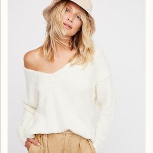 Free People Lofty v-neck sweater in ivory, sz XS